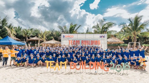 TEAM BUILDING KẾT NỐI SỨC MẠNH – VƯƠN TỚI THÀNH CÔNG